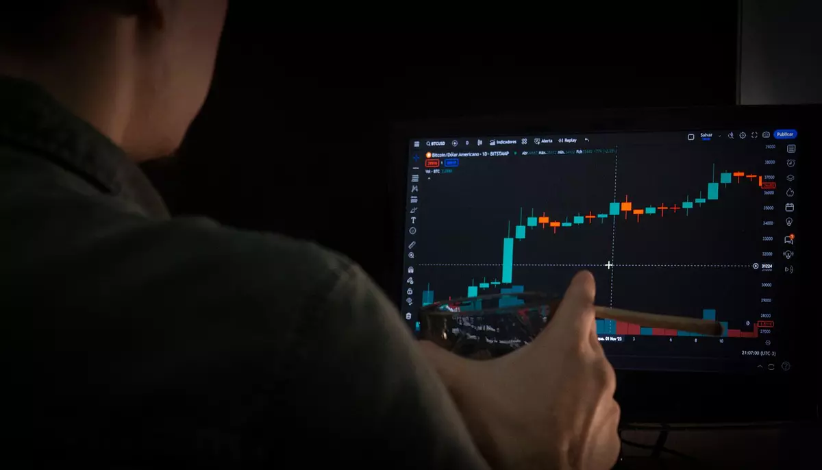 Binance riscă să piardă accesul de a opera în Uniunea Europeană din iulie. Care este motivul