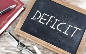 Deficitul a coborât la 1,17% din PIB după patru luni. Ajustare reală sau pauză înaintea facturii?