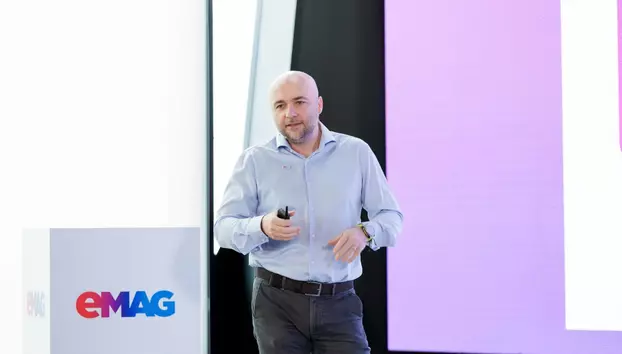 Grupul eMAG anunță investiții în valoare de 1,2 miliarde de lei. Compania a depășit în acest an pragul de 1 miliard de vizite pe site