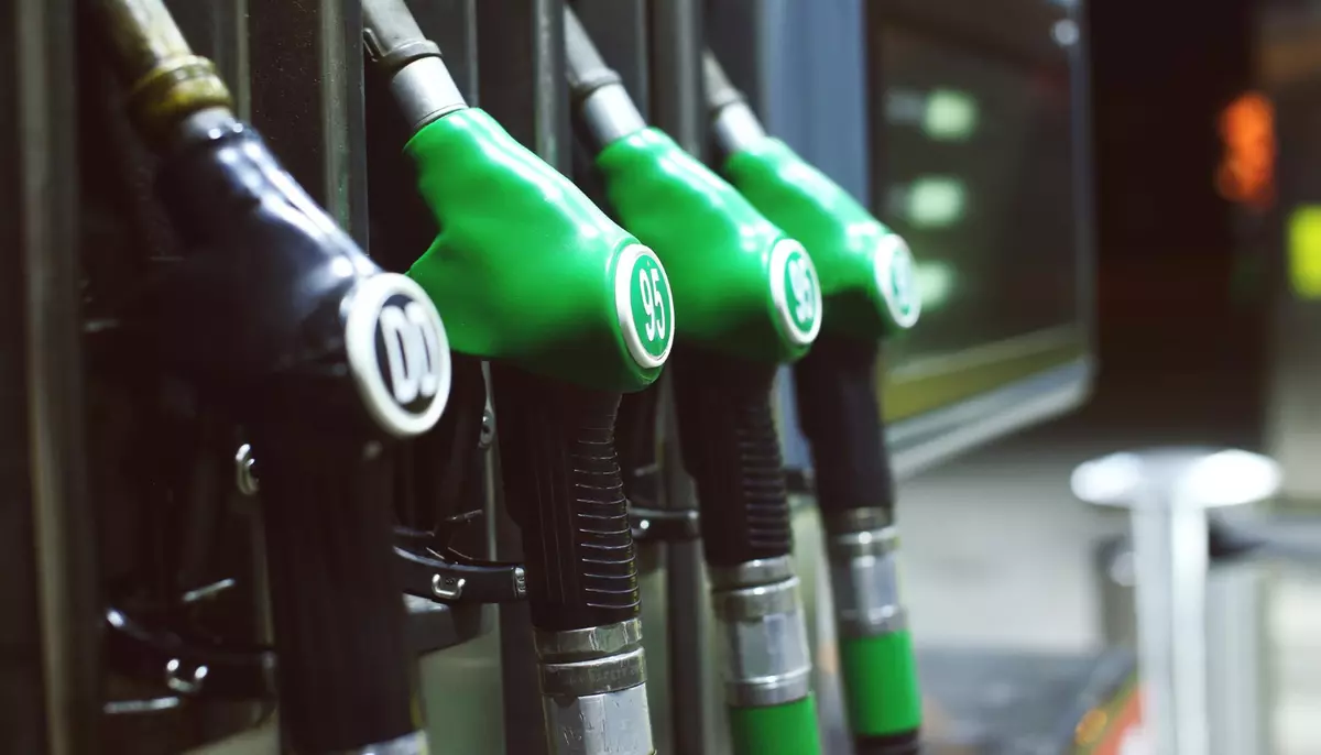 Motorina s-a ieftinit după reducerea temporară cu 20% a accizei. Prețul a coborât sub 10 lei în mai multe stații