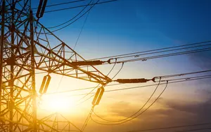 Seceta schimbă harta energiei în regiune. Grecia și Bulgaria exportă electricitate până în Austria