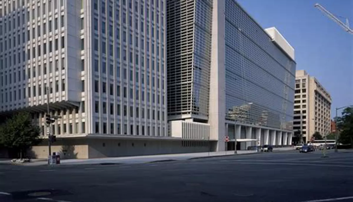 Economia globală încetinește considerabil. Banca Mondială a estimat creștere zero pentru România