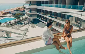 Litoralul bulgăresc accelerează, atrăgând 700.000 de turiști români pe an. România gâfâie undeva în spate, cu doar 80 de hoteluri all inclusive și mereu sub potențial