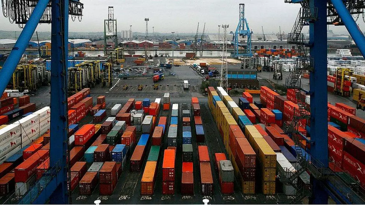 Comerțul global încetinește în 2026. Cum este economia internațională afectată de conflicte