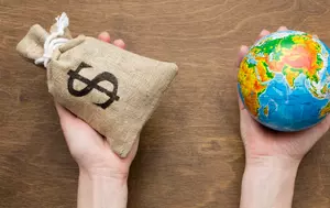 Cum afectează economia globală România. Comerțul, energia și finanțarea transmit rapid șocurile externe