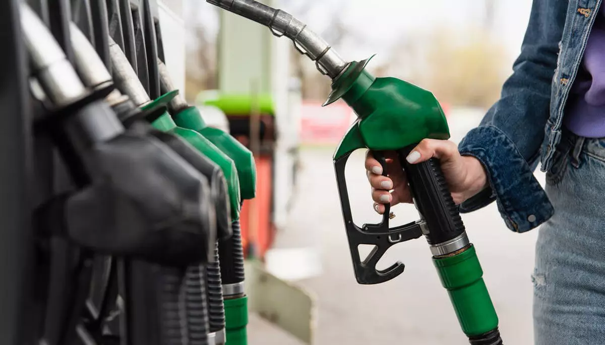 Comisia Europeană ia în calcul o nouă taxă pentru giganții din petrol și gaze