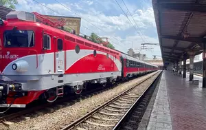 Cât ne costă pierderile CFR Călători. Cum a ajuns transportul feroviar românesc o gaură financiară fără sfârșit