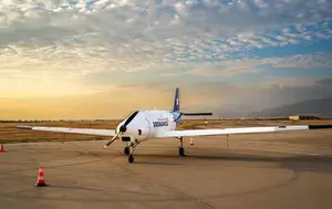 Roboții zburători ar putea veni în România. Dronele cargo autonome pregătesc revoluția transportului de marfă