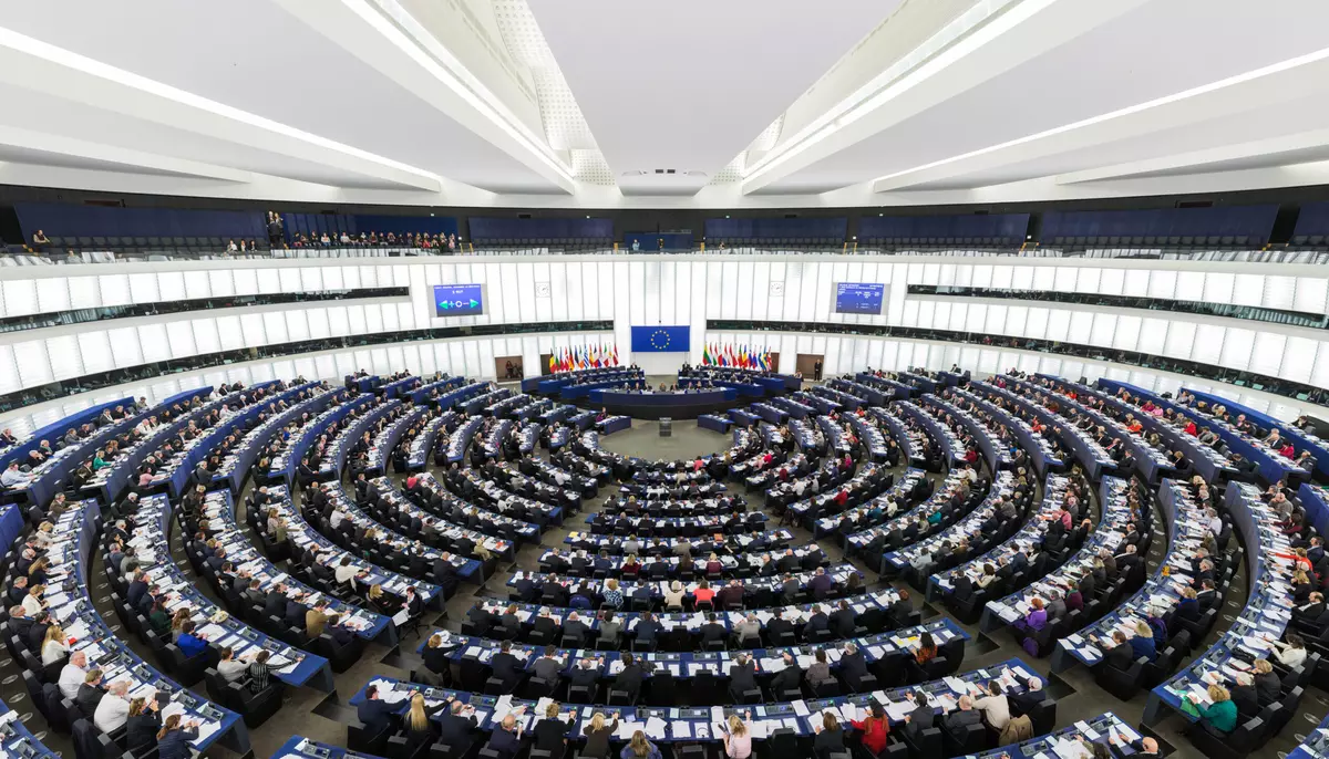 Uniunea Europeană întârzie decizia pentru fondurile suspendate din PNRR. România așteaptă verdictul final