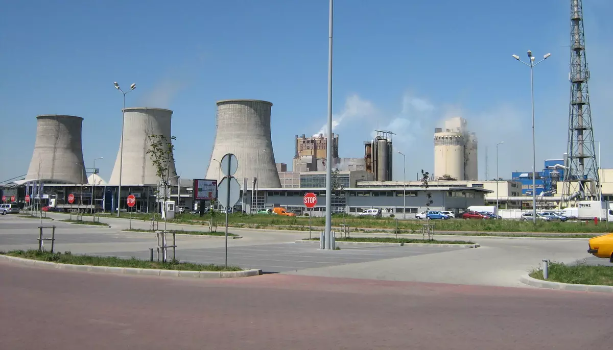 Romgaz preia Azomureș într-o mișcare strategică. Statul încearcă salvarea singurului mare producător de îngrășăminte din România