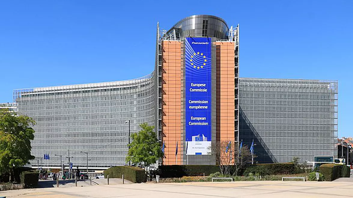 Bruxelles-ul pregătește reguli care favorizează firmele europene la achiziții publice. Companiile chineze ar putea pierde contracte importante