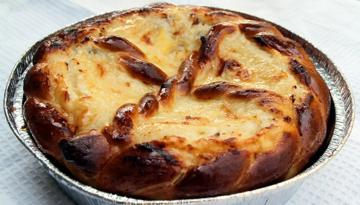 Indiferent cât costă, nu e sărbătoare fără pască pe masa de Paști. Avem toate variantele de preț