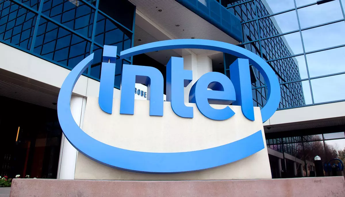 Intel va colabora cu Apple pentru cipuri fabricate în SUA. Acțiunile companiei au crescut cu 7% după anunțul lui Donald Trump