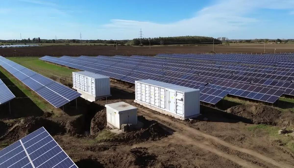 Simtel deschide o filială în Italia. Compania vizează proiecte fotovoltaice de peste 200 MWp 