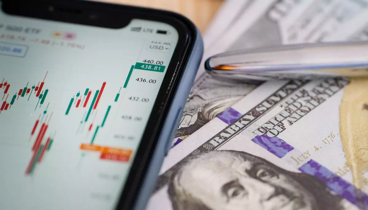 Fondurile americane au atras 33,2 miliarde de dolari în șase luni. Inteligența artificială readuce investitorii pe piață