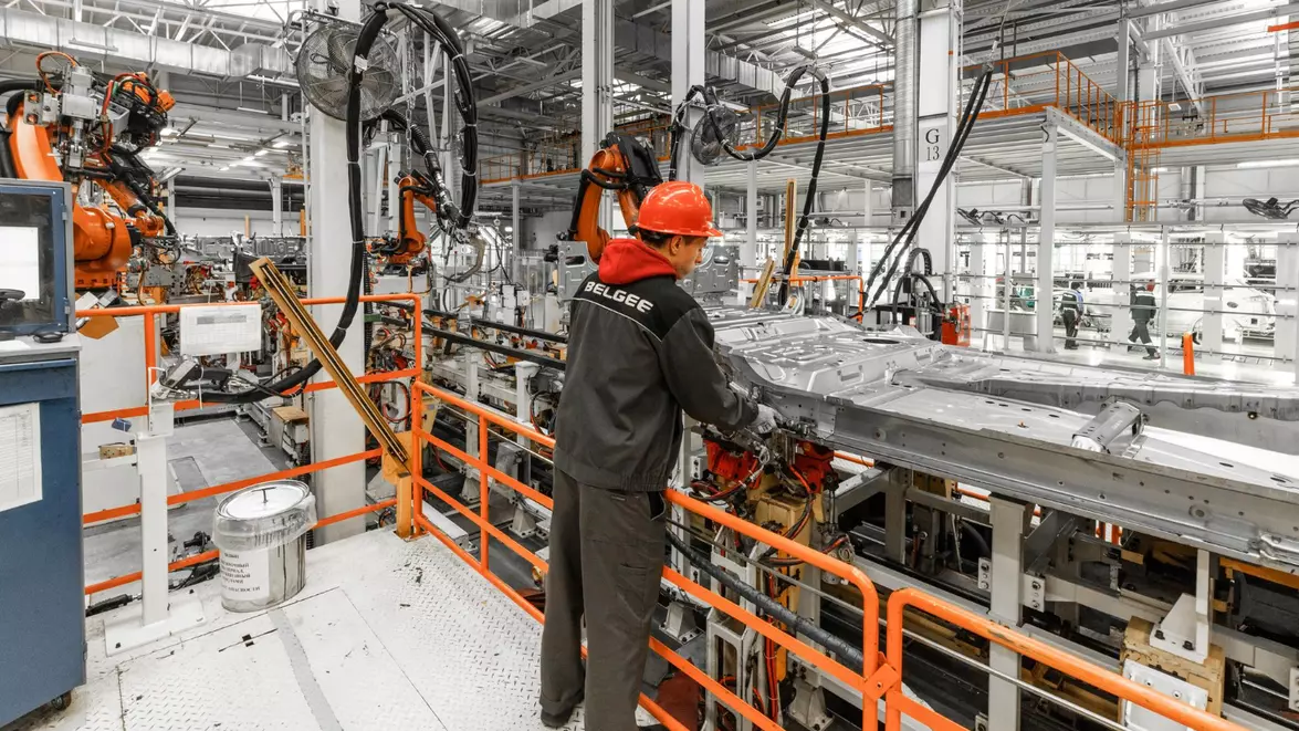 Prețurile producției industriale au crescut cu 12% în mai față de anul trecut. Cea mai puternică majorare a fost în industria energetică