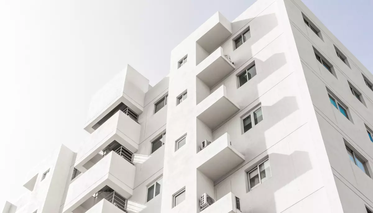 Cum evoluează piața imobiliară în 2026. Prețurile cresc, deși se vând mai puține locuințe
