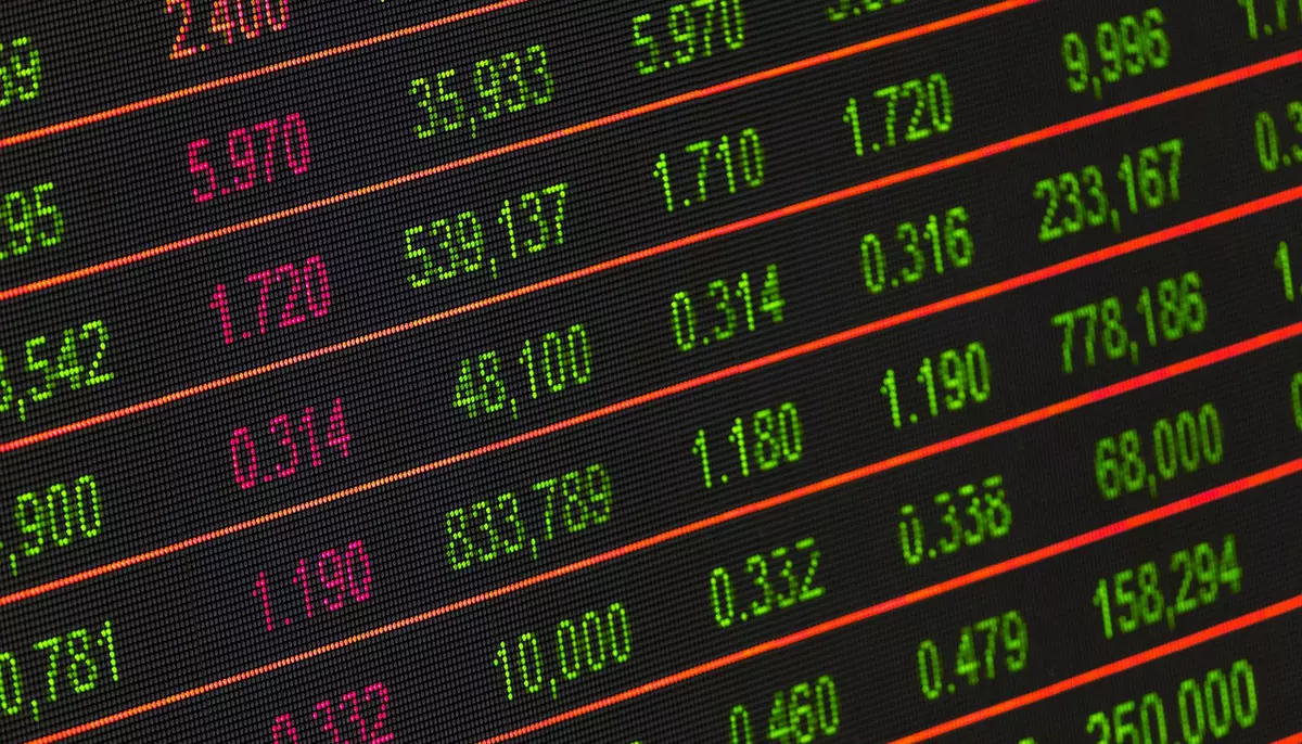 Capitalizarea BVB a crescut la 132,59 miliarde de euro săptămâna aceasta. BET a închis la peste 34.000 de puncte