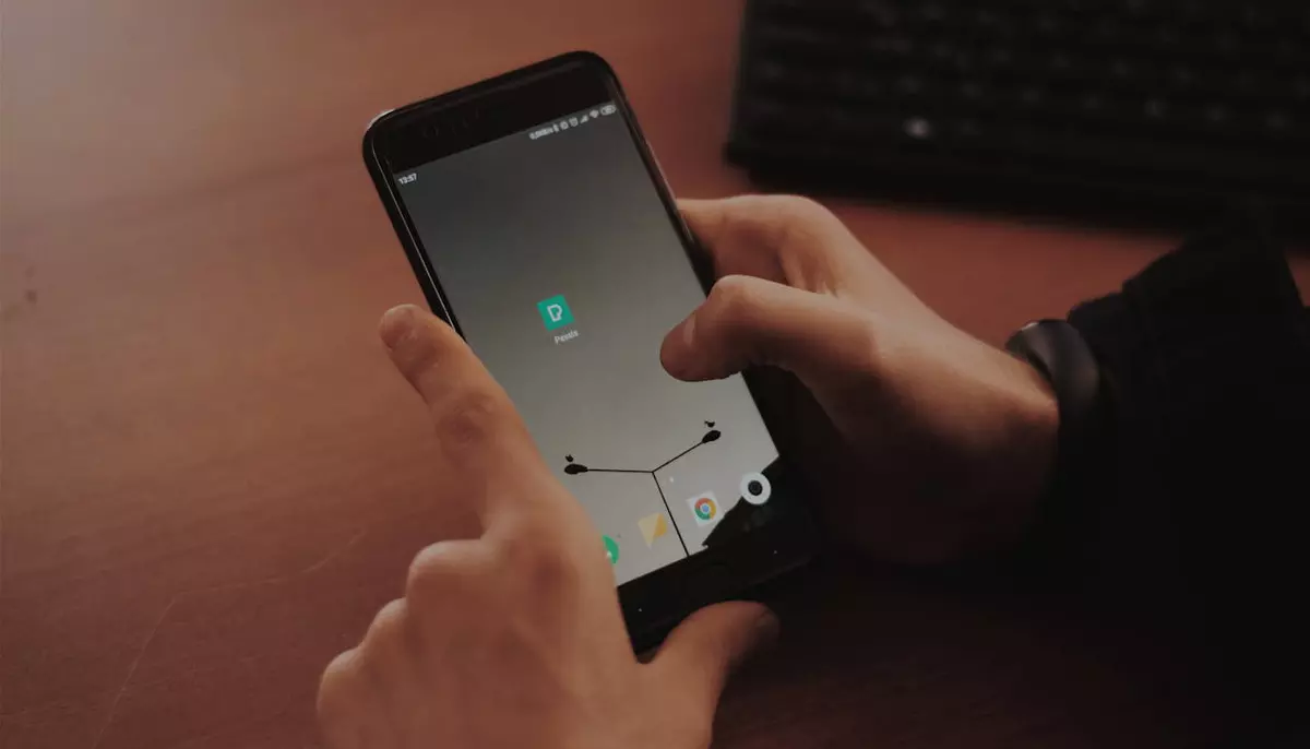 Cât costă ultimele modele de telefon lansate în România. Samsung Galaxy A57 și Xiaomi 17