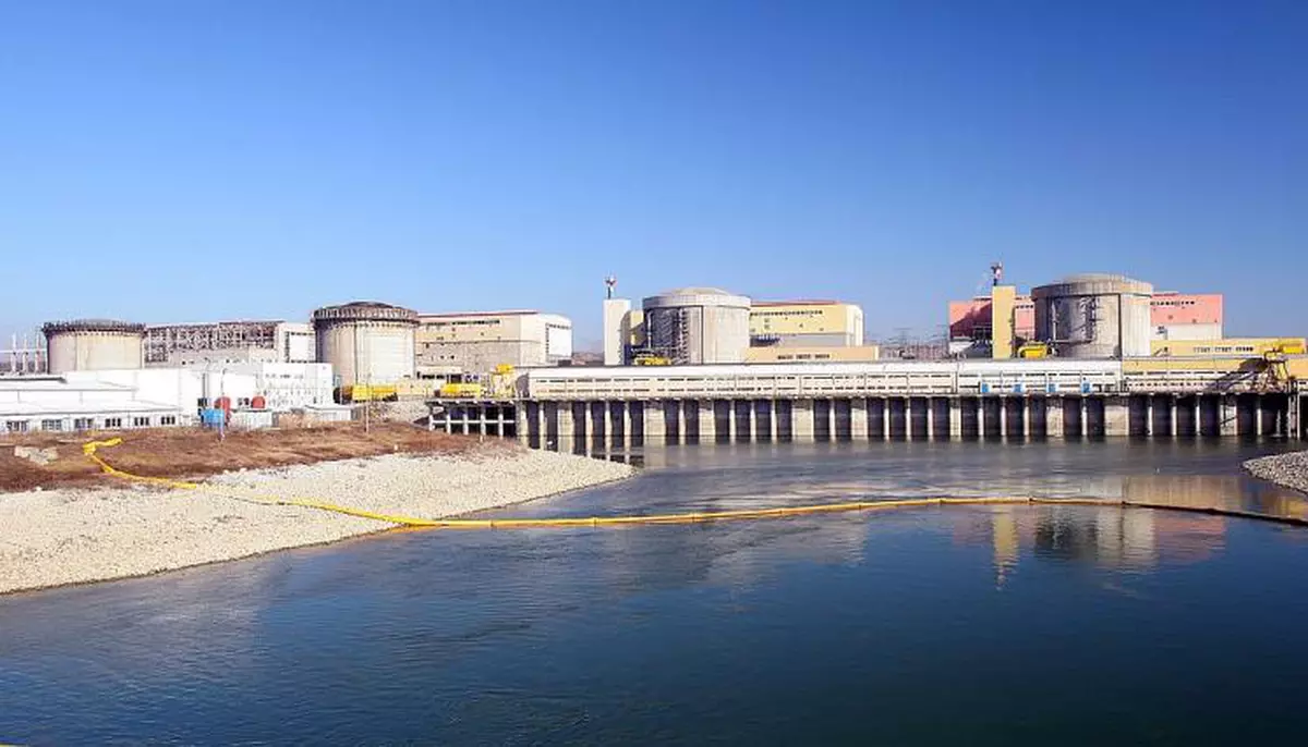 România rămâne temporar fără energie nucleară. Importurile pot urca la 2.300 MW