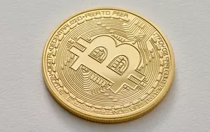 Bitcoin se apropie de un prag critic. Scăderea sub 60.000 de dolari ar putea aduce noi pierderi