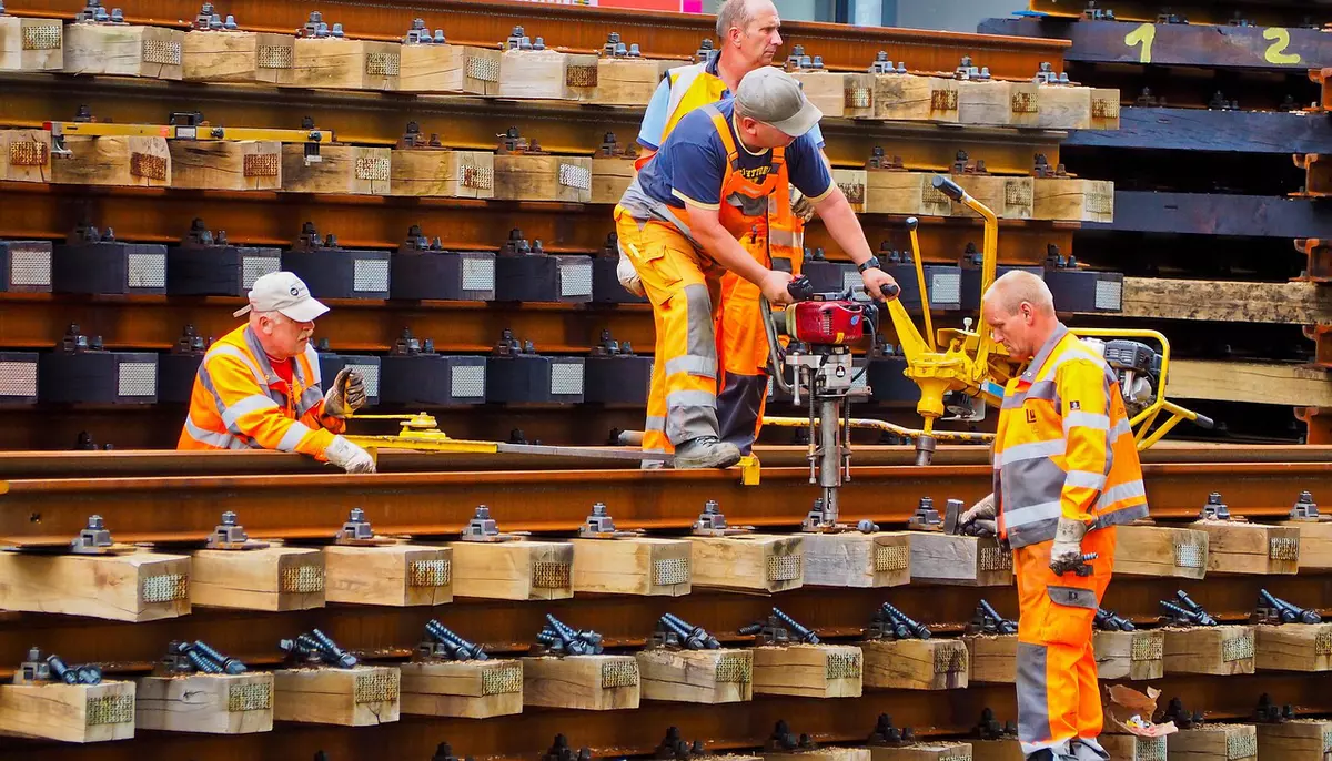 Construcțiile au crescut cu peste 6% la începutul anului.  Materialele s-au scumpit cu până la 30%