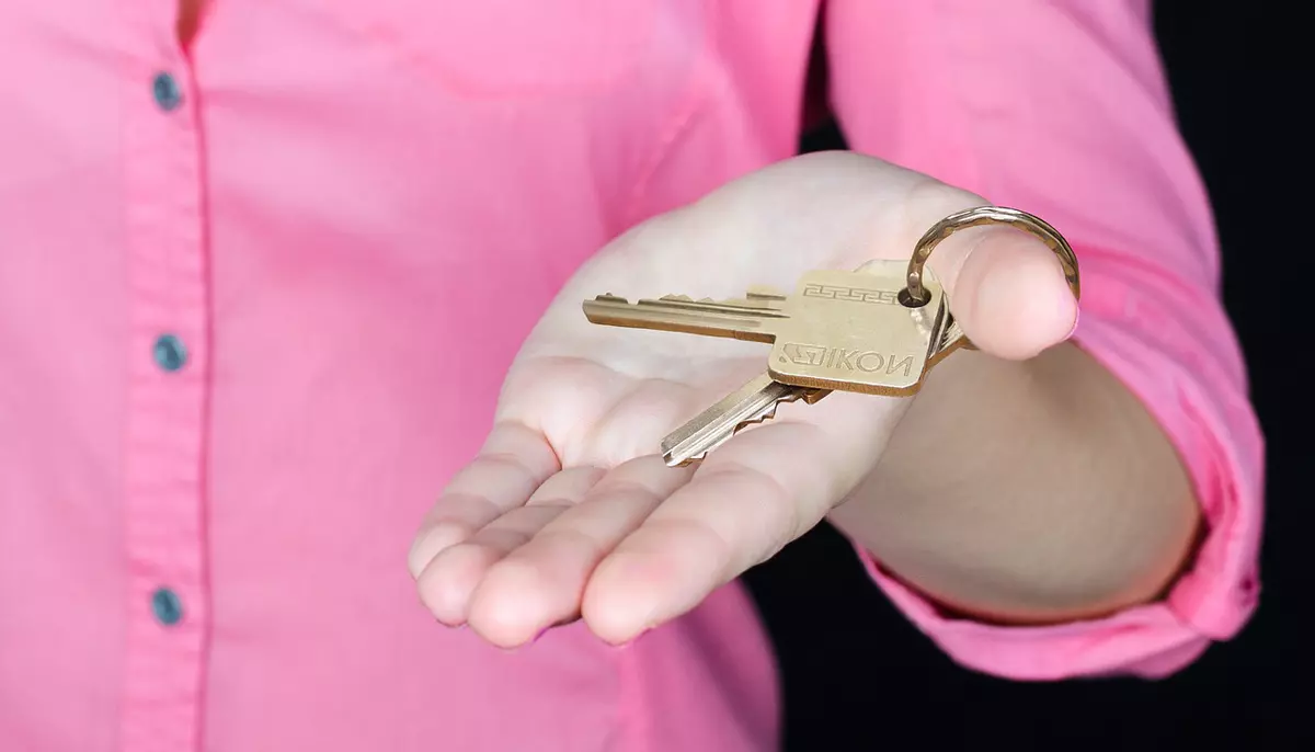 Prețurile apartamentelor cresc, iar cumpărătorii devin mai precauți. Tot mai mulți români amână decizia de achiziție