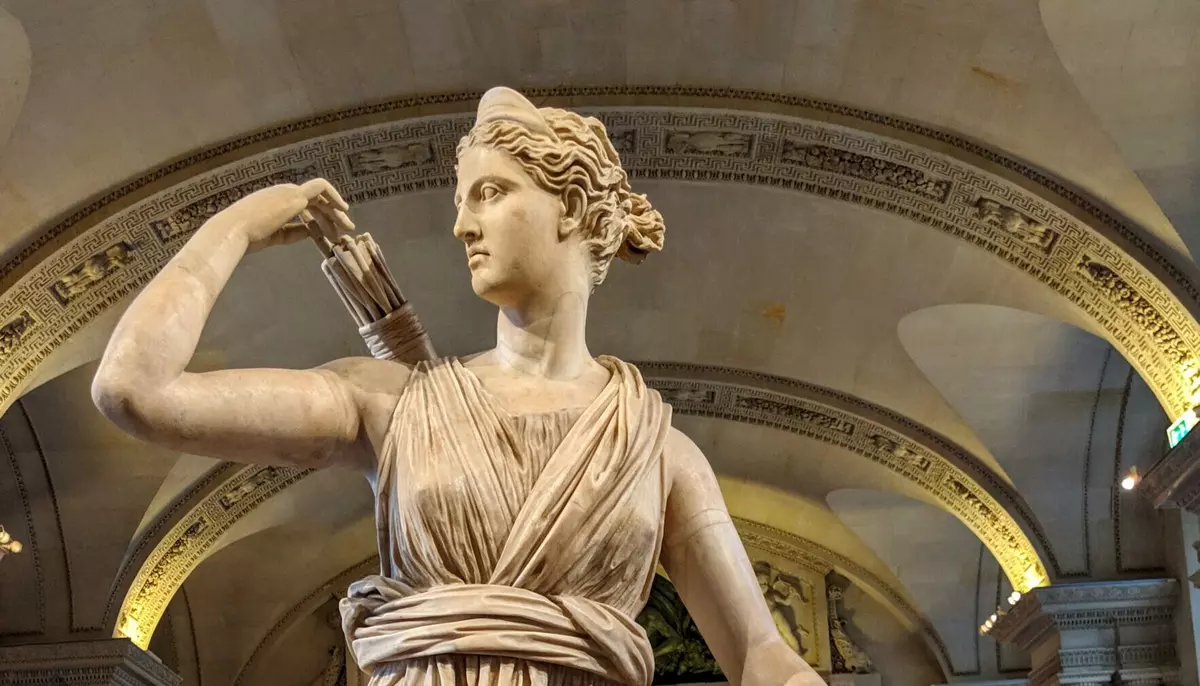 De ce a ales NASA numele de Artemis pentru programul ce duce omul din nou pe Lună? Fiica lui Zeus joacă un rol important în mitologia greacă