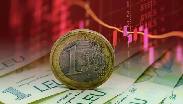 Euro își întrerupe cursul ascendent. Moneda europeană a scăzut ușor la 5,2661 lei