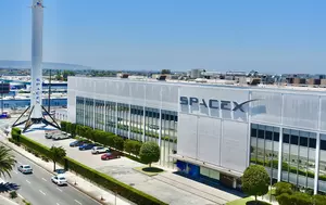 Veniturile SpaceX aproape s-au dublat după listarea la bursă. Starlink și inteligența artificială susțin creșterea