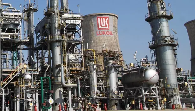 SUA amână verdictul în dosarul Lukoil. România așteaptă decizia pentru Petrotel și cele 321 de benzinării 