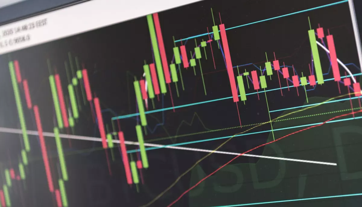 Wall Street înregistrează o scădere ușoară. Investitorii evaluează situația din Orientul Mijlociu