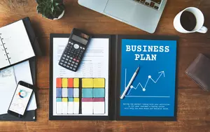 Cum începi o afacere în România. Planul, bugetul și taxele care trebuie calculate înainte de înființare