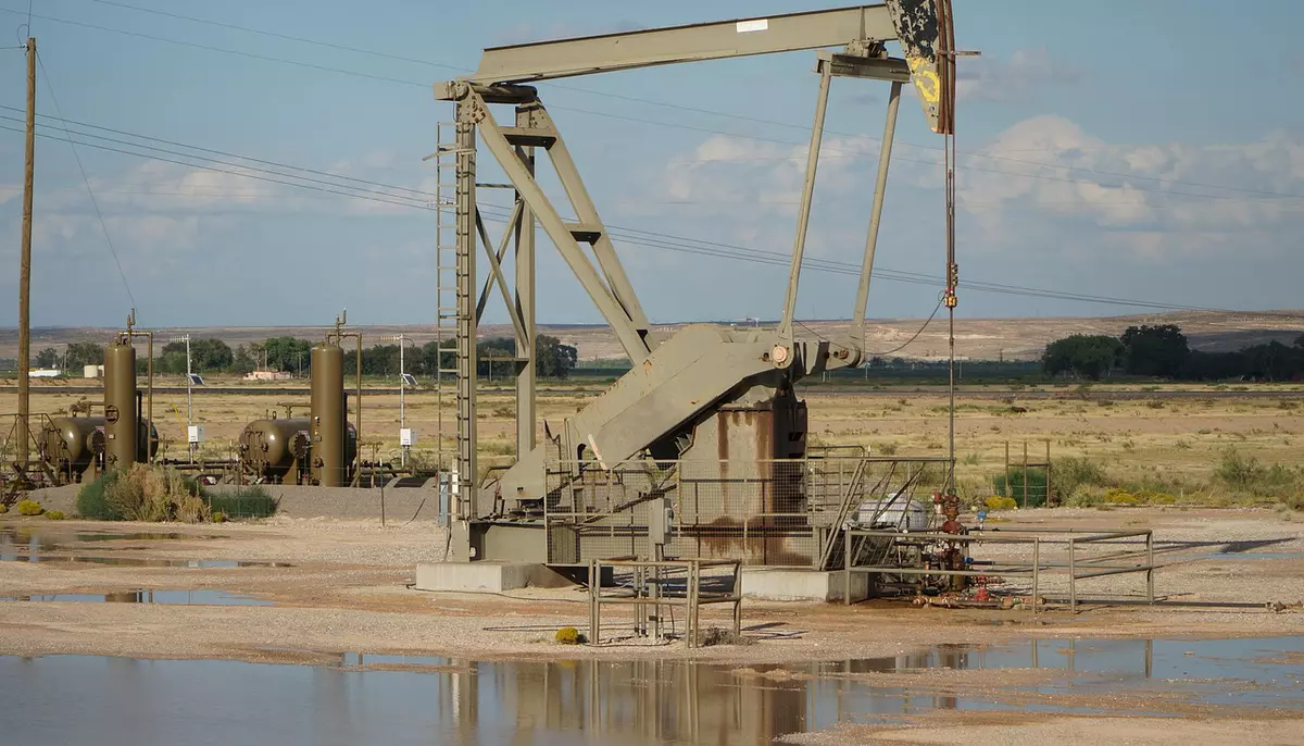 SUA încearcă să transforme sondele petroliere abandonate în surse de energie. Scopul este reducerea poluării 