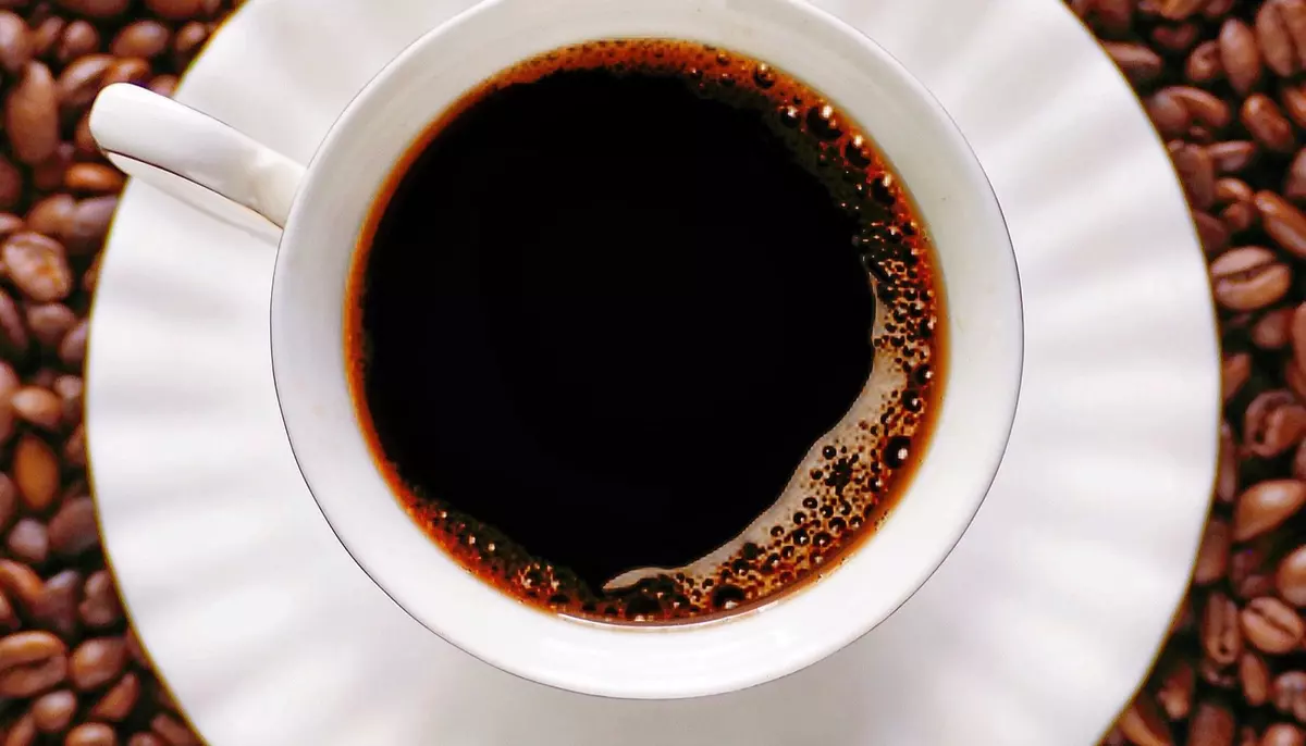 De ce se scumpește cafeaua în ciuda recoltelor record. În România, prețul a urcat cu 24% anul trecut și peste 20% în 2026