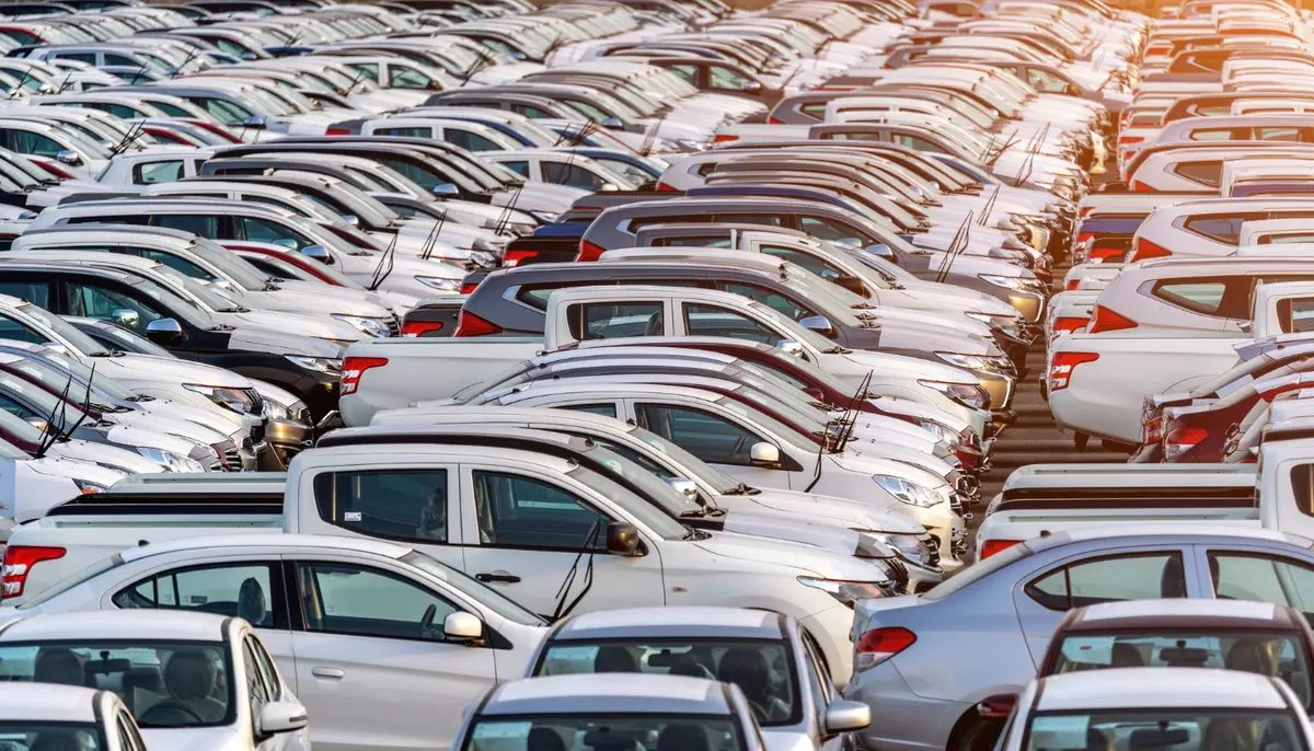 Producția auto din România a scăzut cu 14,7% în mai. Este a cincea lună consecutivă de declin