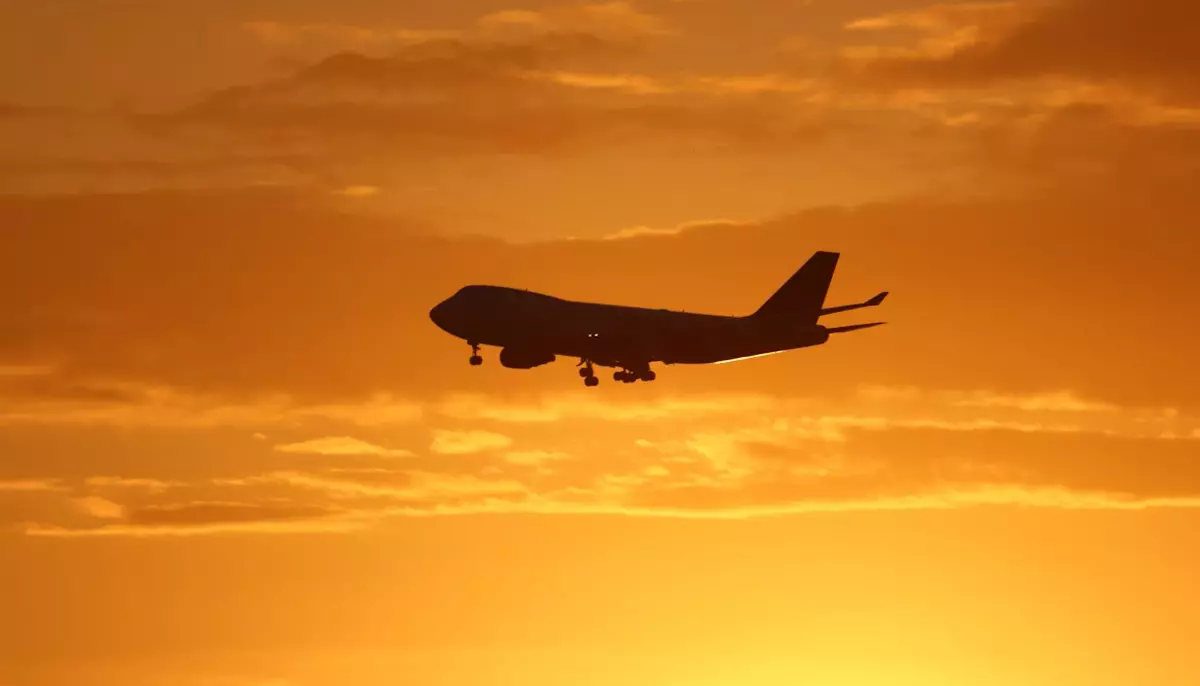Motorina devine mai scumpă decât combustibilul pentru avioane. Importurile Europei au scăzut cu 21%