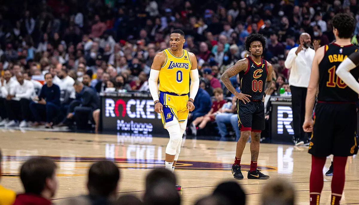 Un titlu individual nu face cât un campionat. MVP care nu au câștigat niciodată titlul în NBA