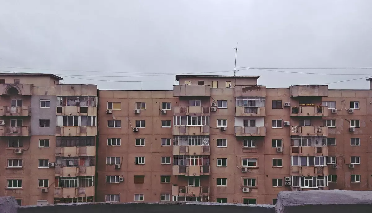 5,2 milioane de români sunt în risc de sărăcie sau excluziune socială. Tinerii și femeile rămân cele mai vulnerabile categorii