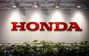 Honda, pe minus cu 2,7 miliarde de dolari. Prima pierdere anuală din istoria companiei  