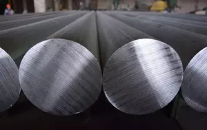 Producătorii auto renunță la cupru pentru aluminiu. Migrarea prinde viteză și în sectorul energetic