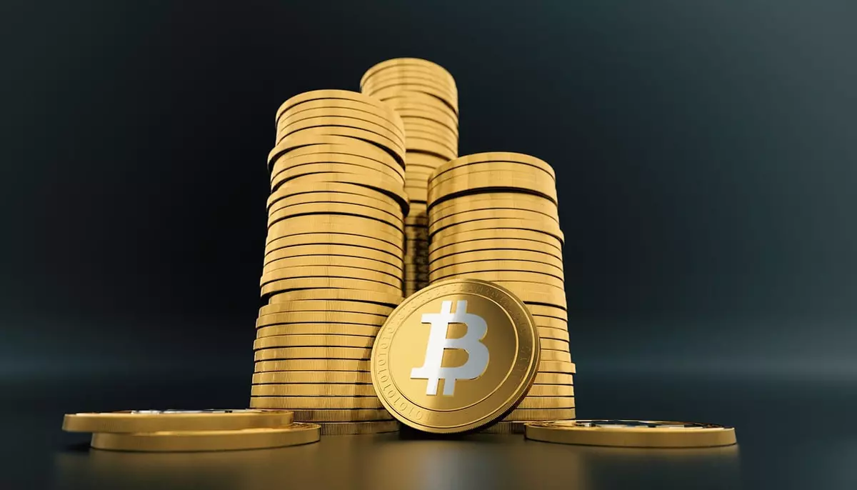 Bitcoin crește ușor, peste pragul de 62.000 de dolari. Criptomoneda a generat în ultimii patru ani un câștig de 689%