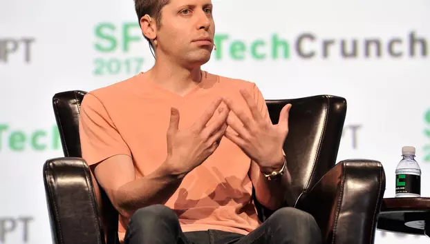 OpenAI renunță la exclusivitatea cu Microsoft. Dezvoltatorul ChatGPT ajunge pe Amazon și Google