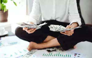 Salariile au crescut, dar puterea de cumpărare a scăzut. Inflația a erodat câștigurile angajaților în mai 2026